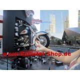 Las Vegas - Ballistol mit Motorrad-Modell